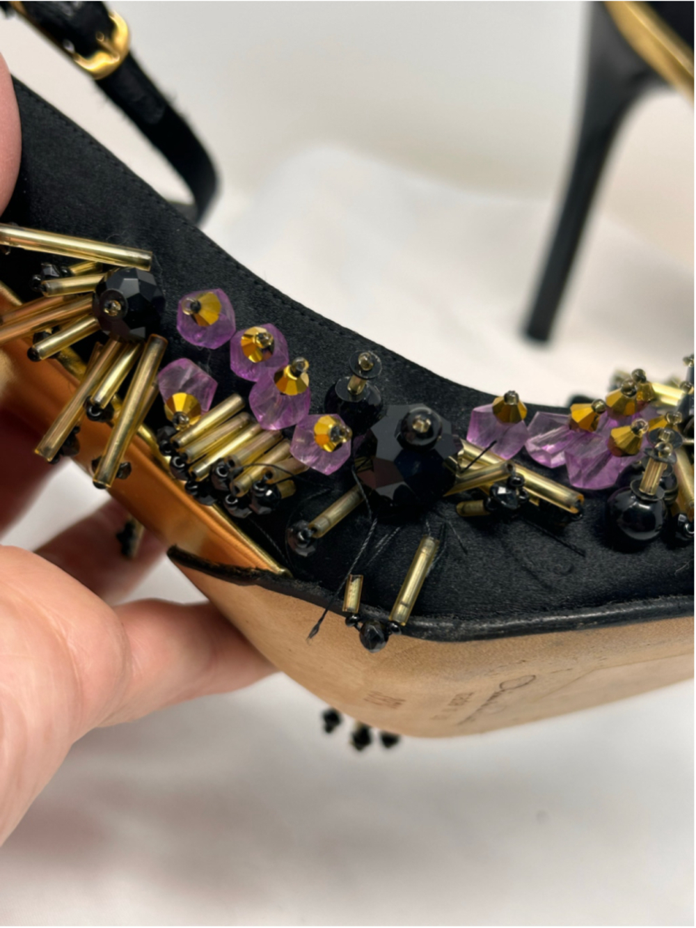 Oscar de la Renta 39.5 Black Satin Embellished Stiletto Pumps Beaded Gold - Picture 9 of 13